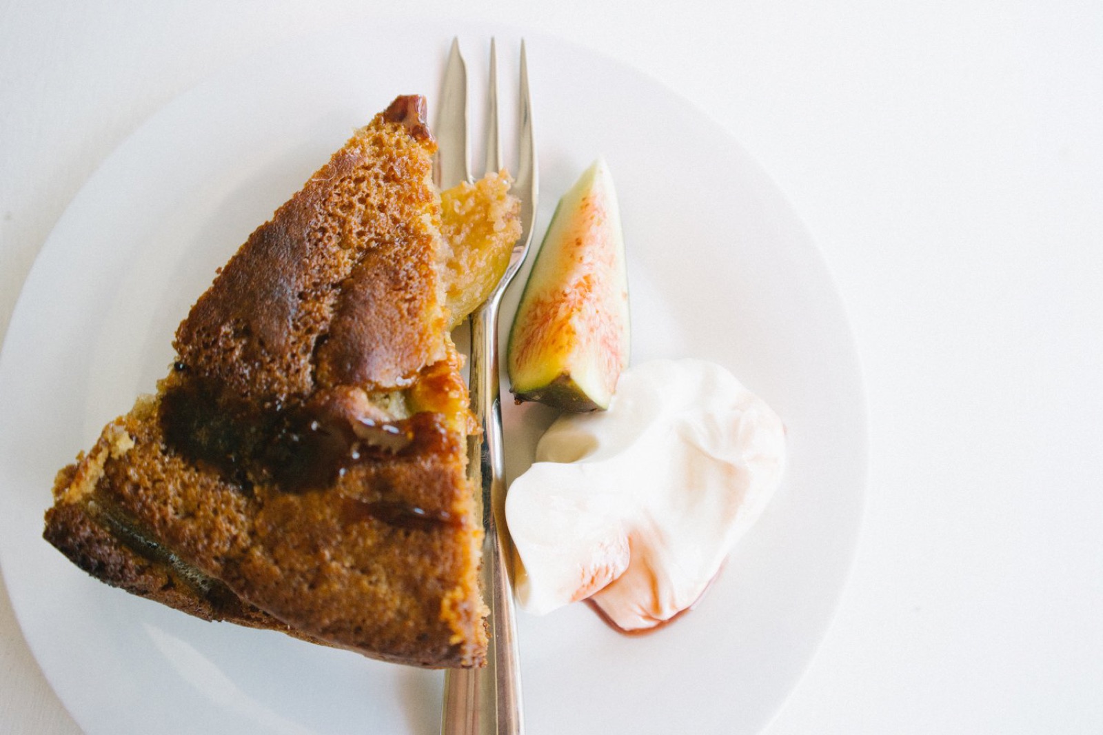 Fig and Molasses Cake